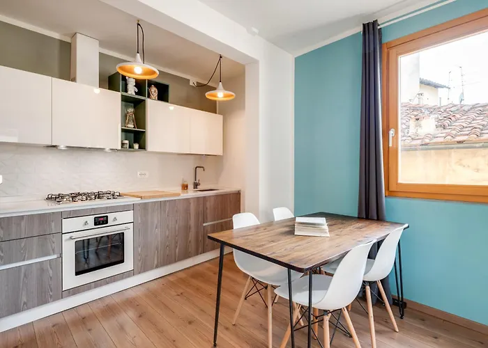 Guesthost - Cozy Gem In Santa Croce